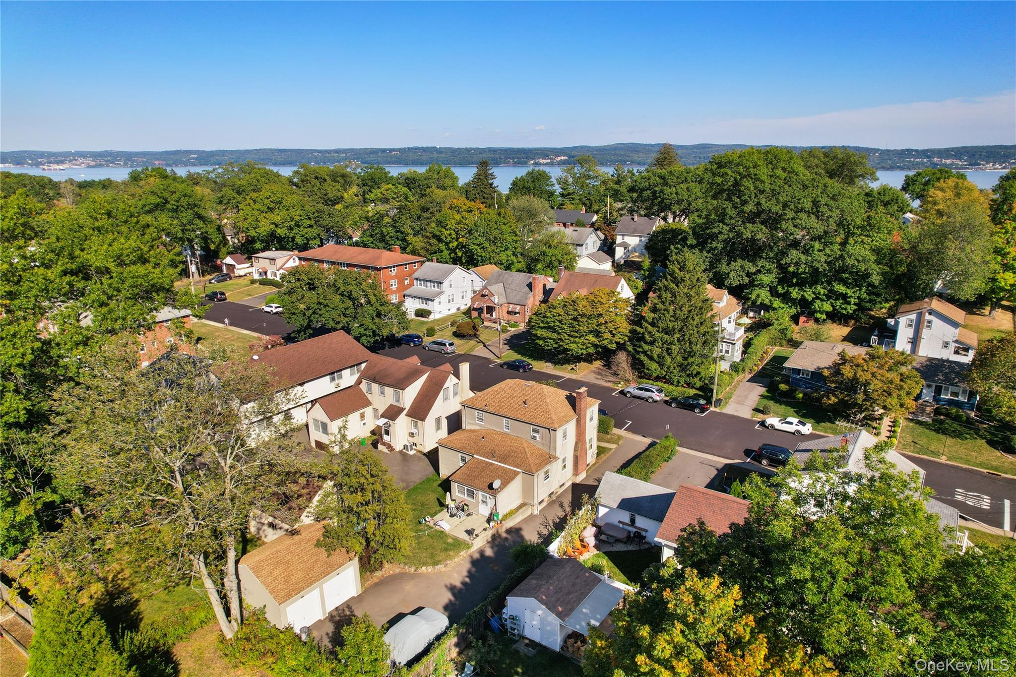 2 Francis Avenue Property Photo 24