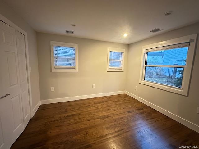 23 West Drive B Property Photo 8