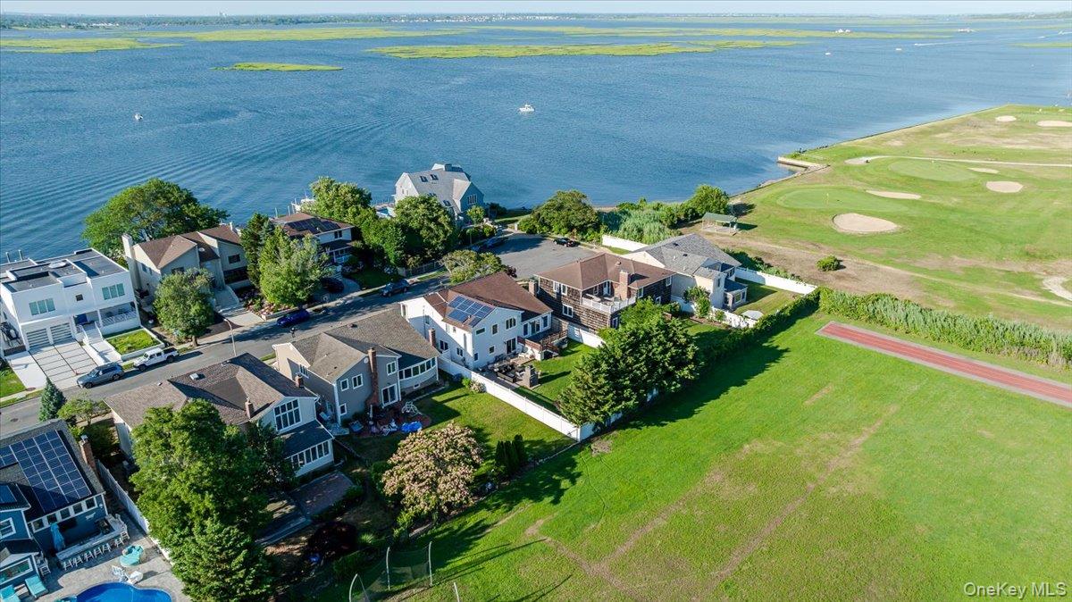 330 Harbor Drive Property Photo 19