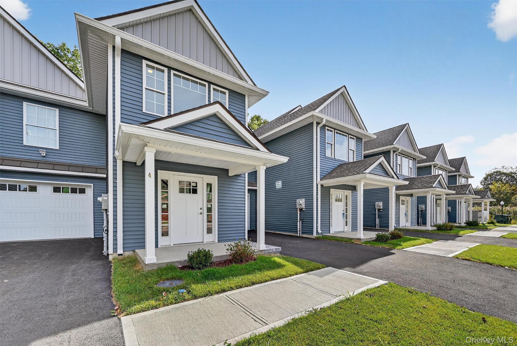 4 Sulky Way Property Photo 2