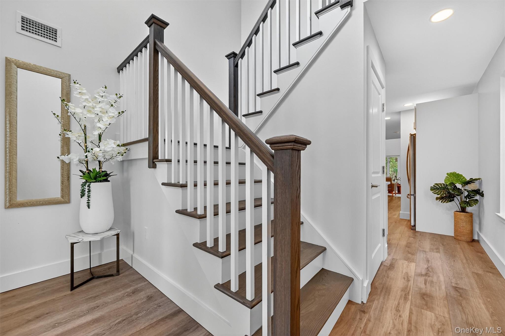 4 Sulky Way Property Photo 3