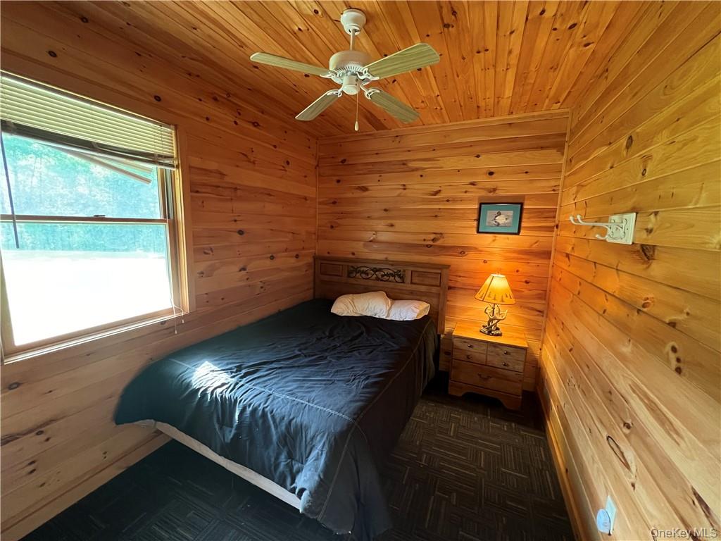 374 Neer Road Property Photo 13