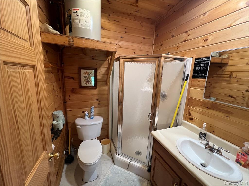 374 Neer Road Property Photo 15