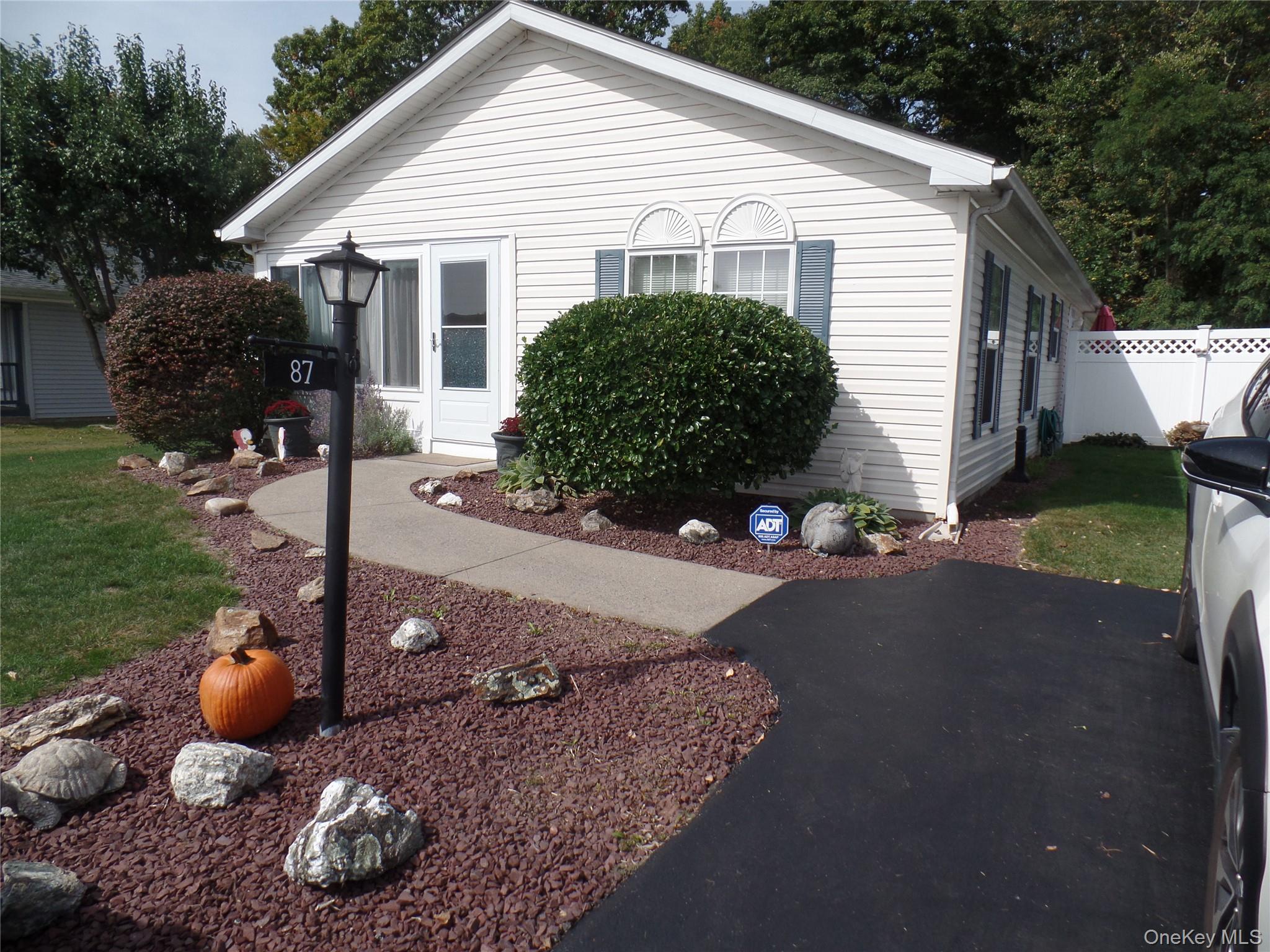 87 Vero Property Photo 1