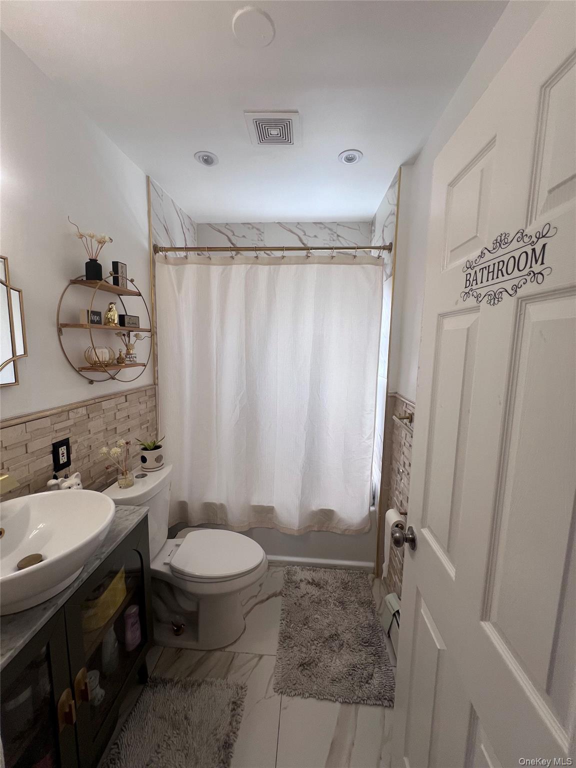 44 Frank Street Property Photo 7