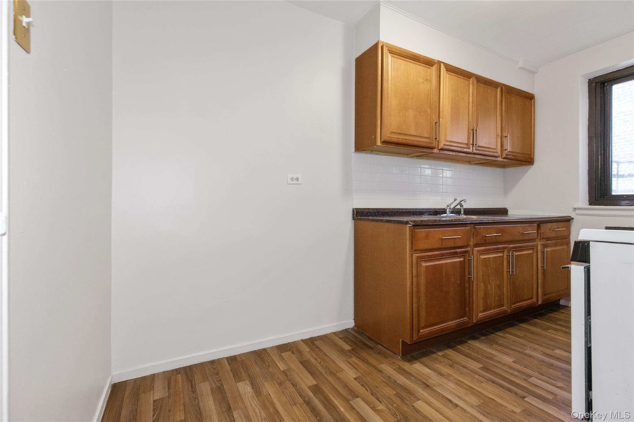 87-15 204th Street B57 Property Photo 12