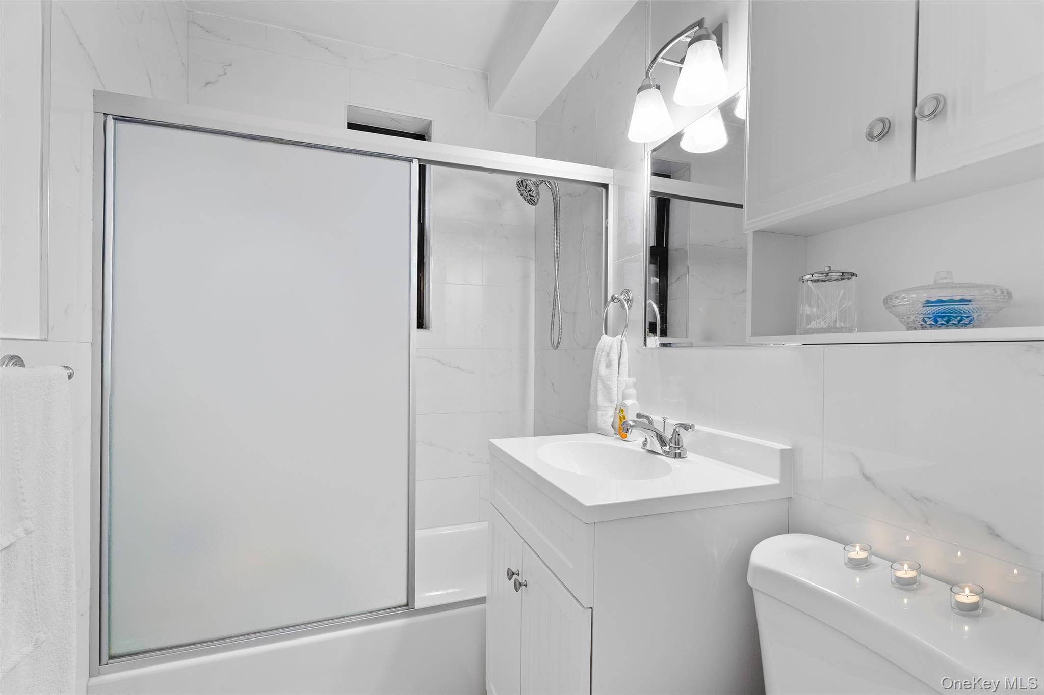 9040 Fort Hamilton Parkway 3 Property Photo 7