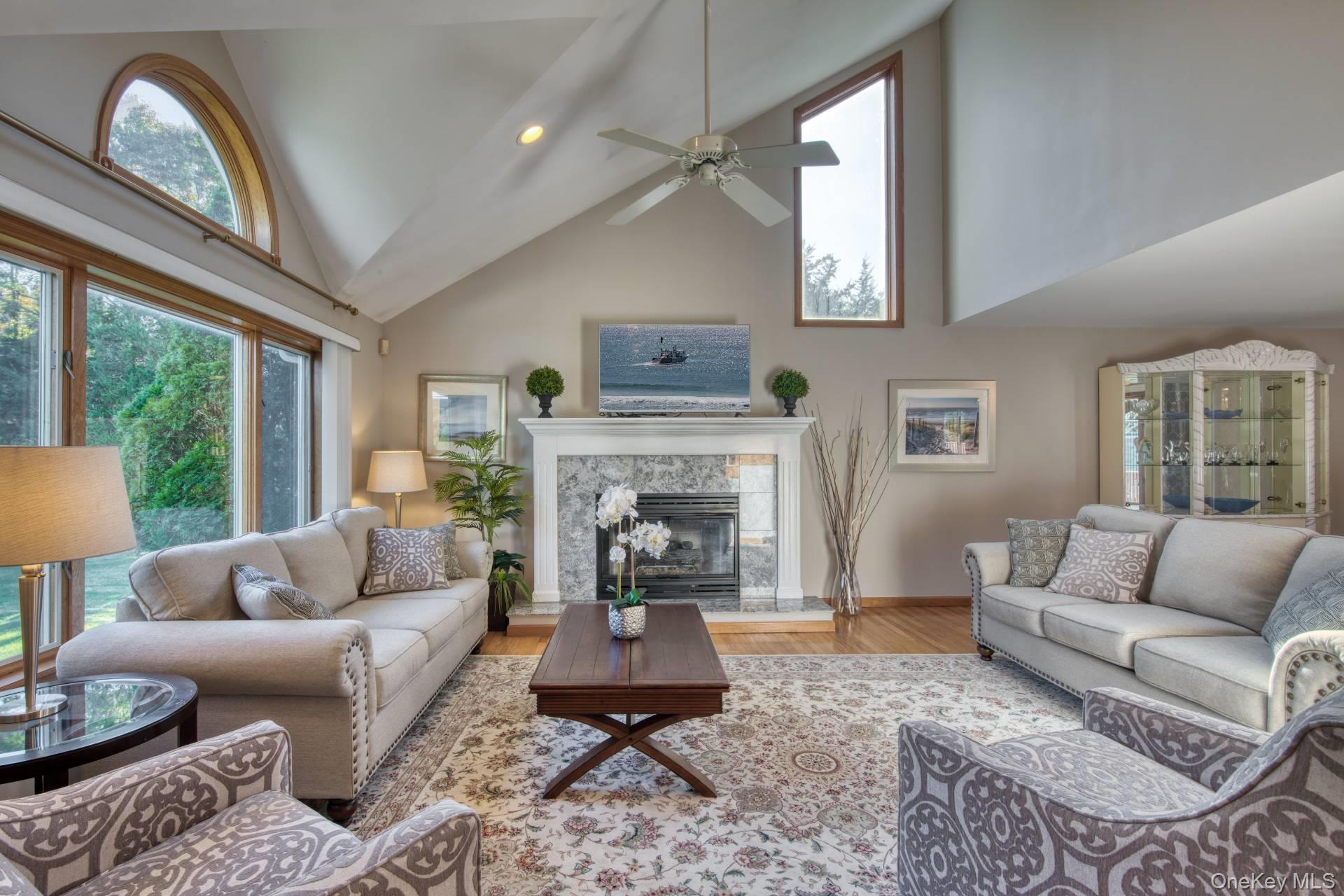 7 Sea Breeze Avenue Property Photo 3