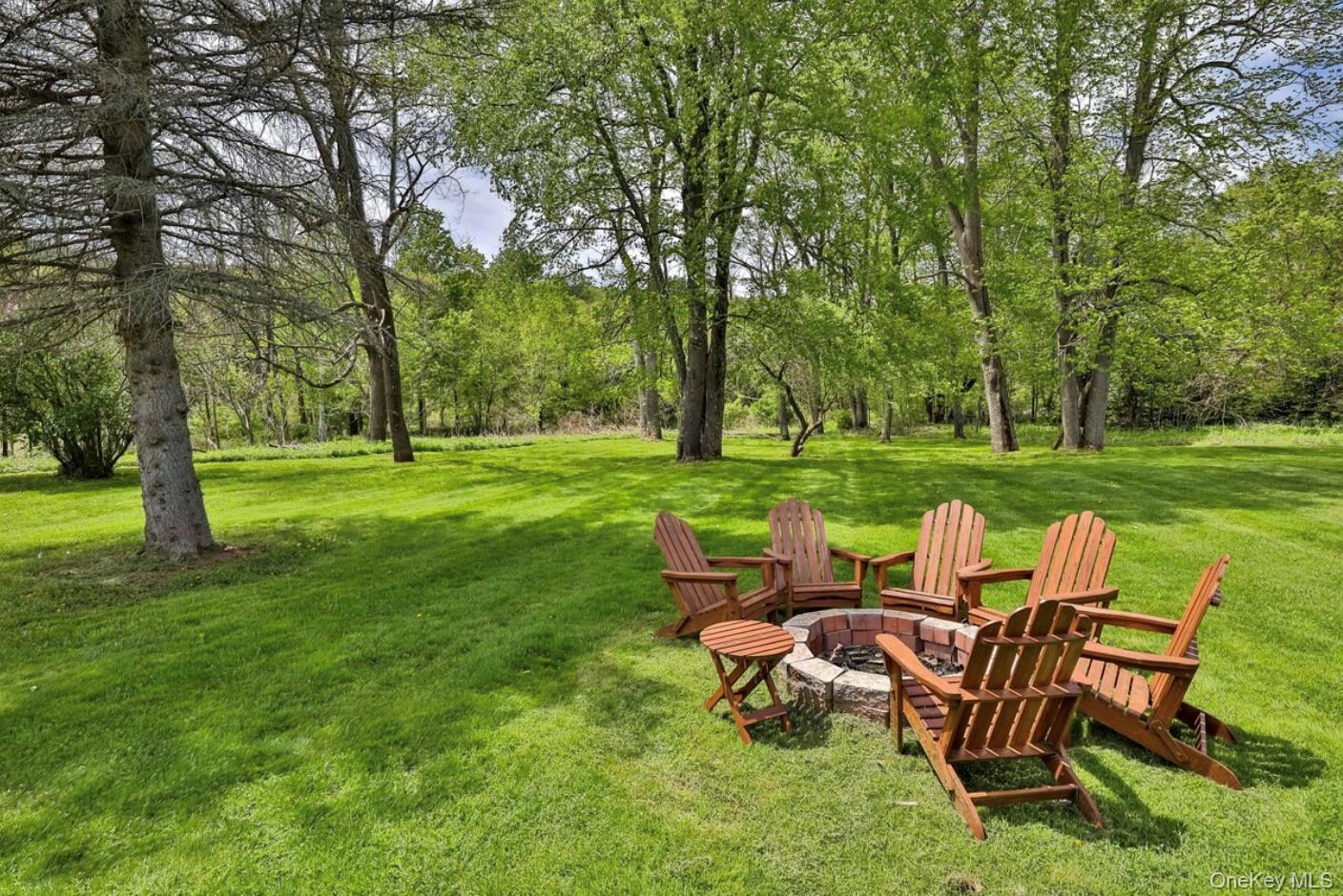 170 Maplecrest Road Property Photo 7