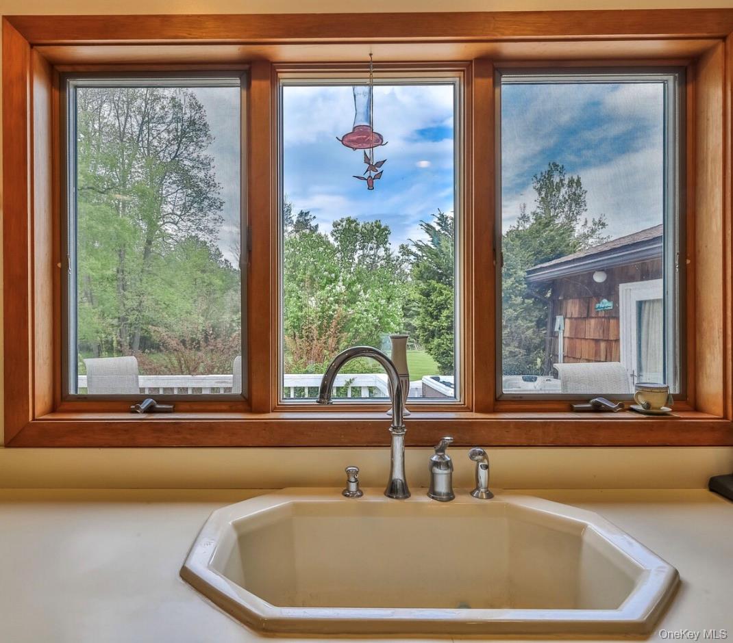 170 Maplecrest Road Property Photo 15