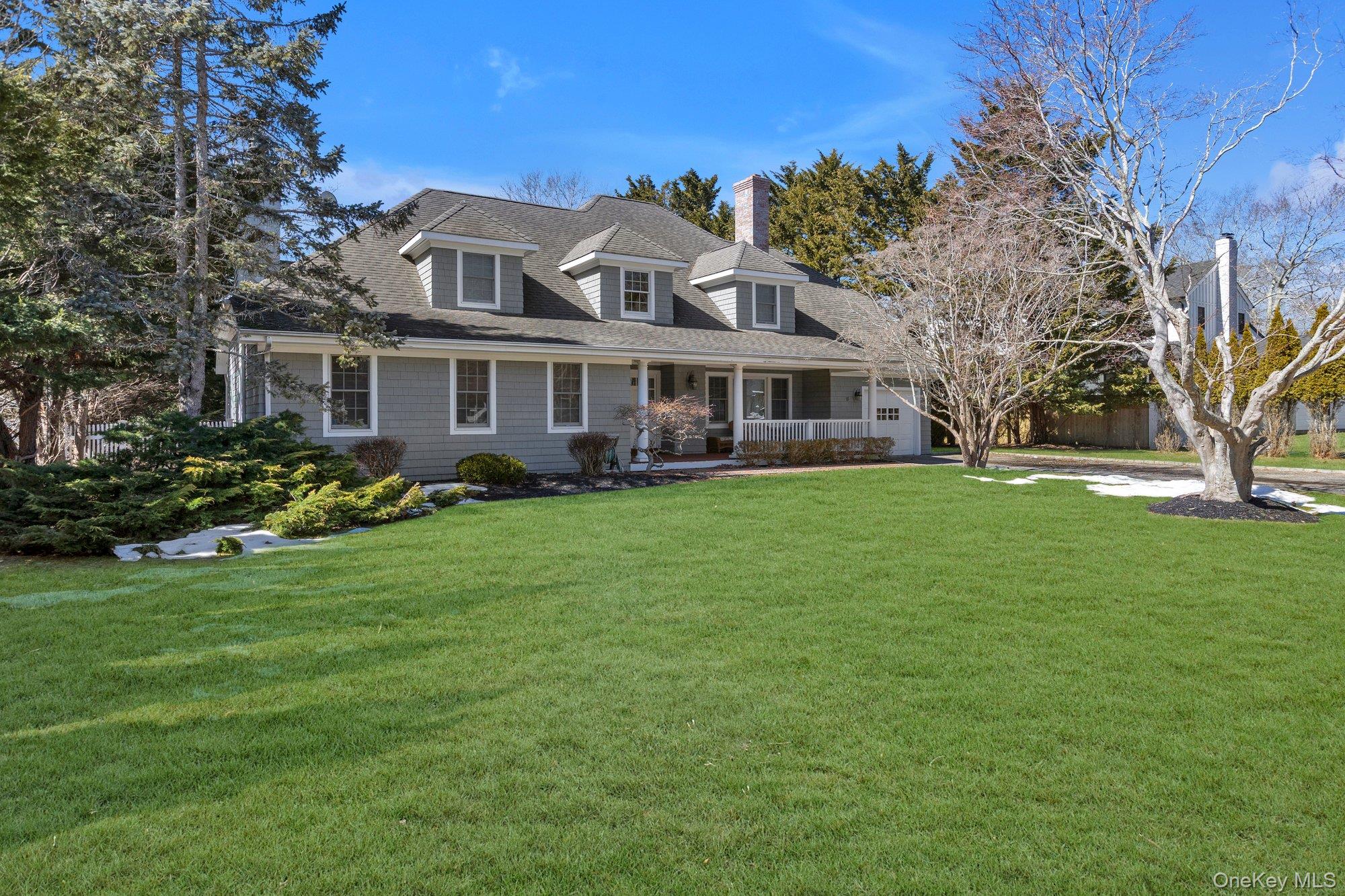 18 Landing Lane Property Photo 2