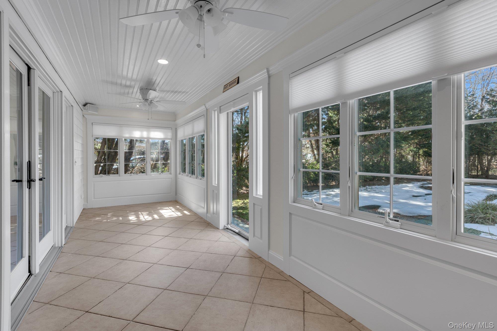 18 Landing Lane Property Photo 13