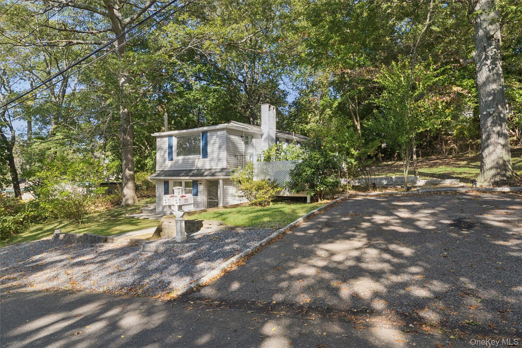 7 Yucca Road Property Photo 2