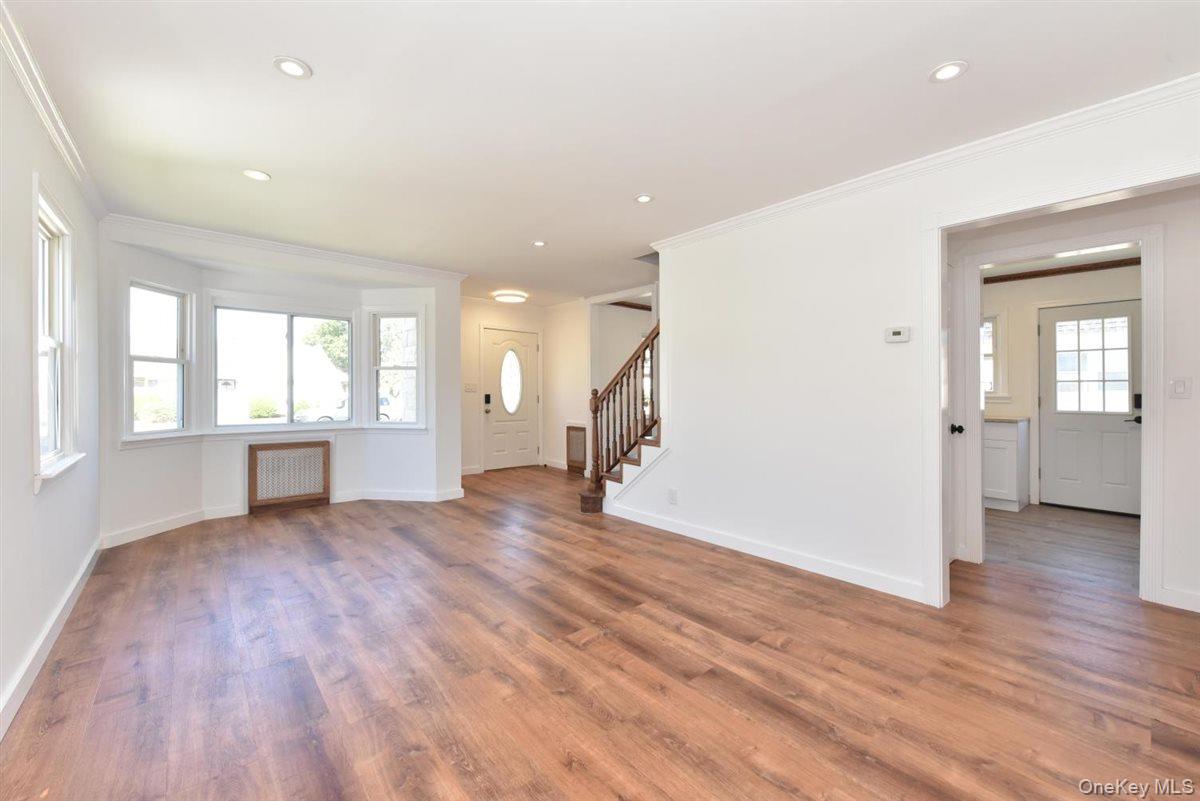 461 Pinebrook Avenue Property Photo 6