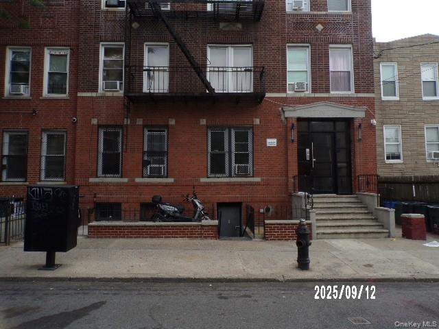 179 Milford Street Property Photo 2