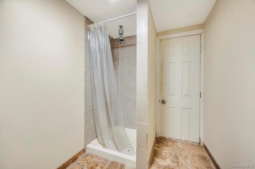 323 Barbey Street Property Photo 26