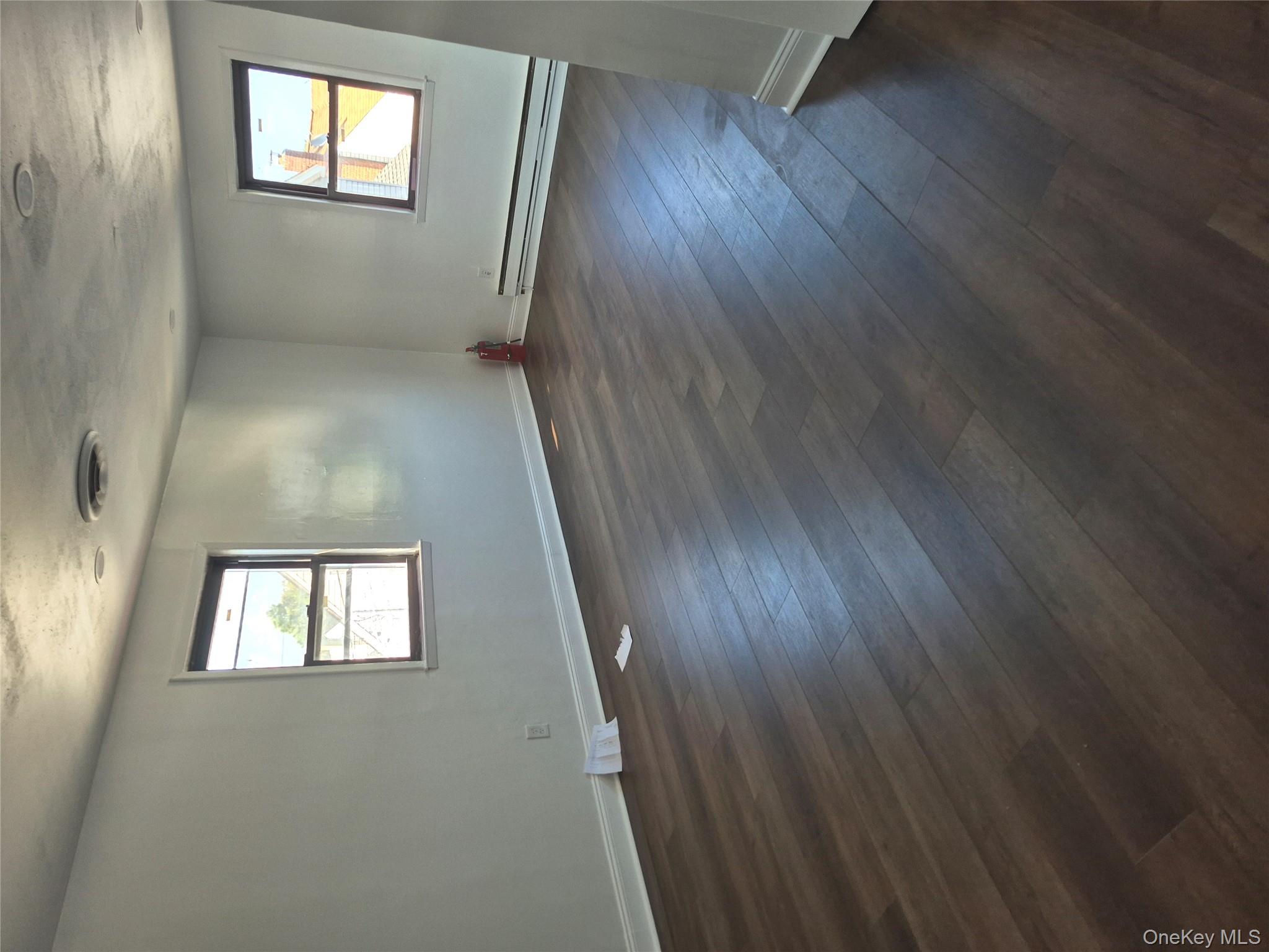 475 W Merrick Road Property Photo 4
