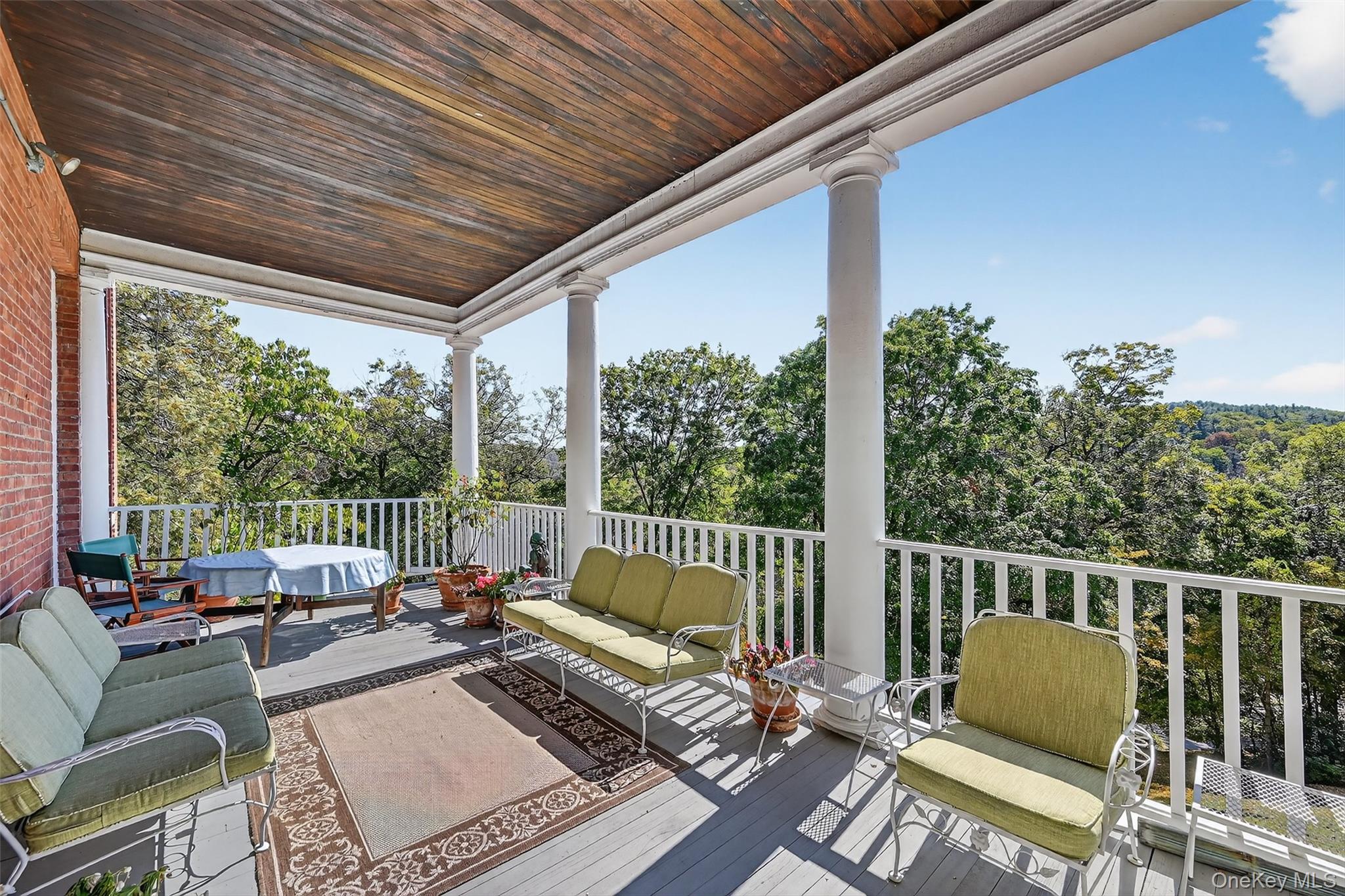 74 Tower Hill Loop Property Photo 18