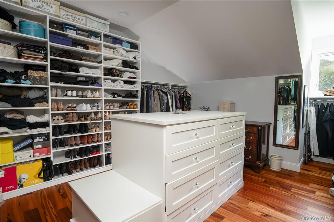 9 Voorhis Property Photo 22