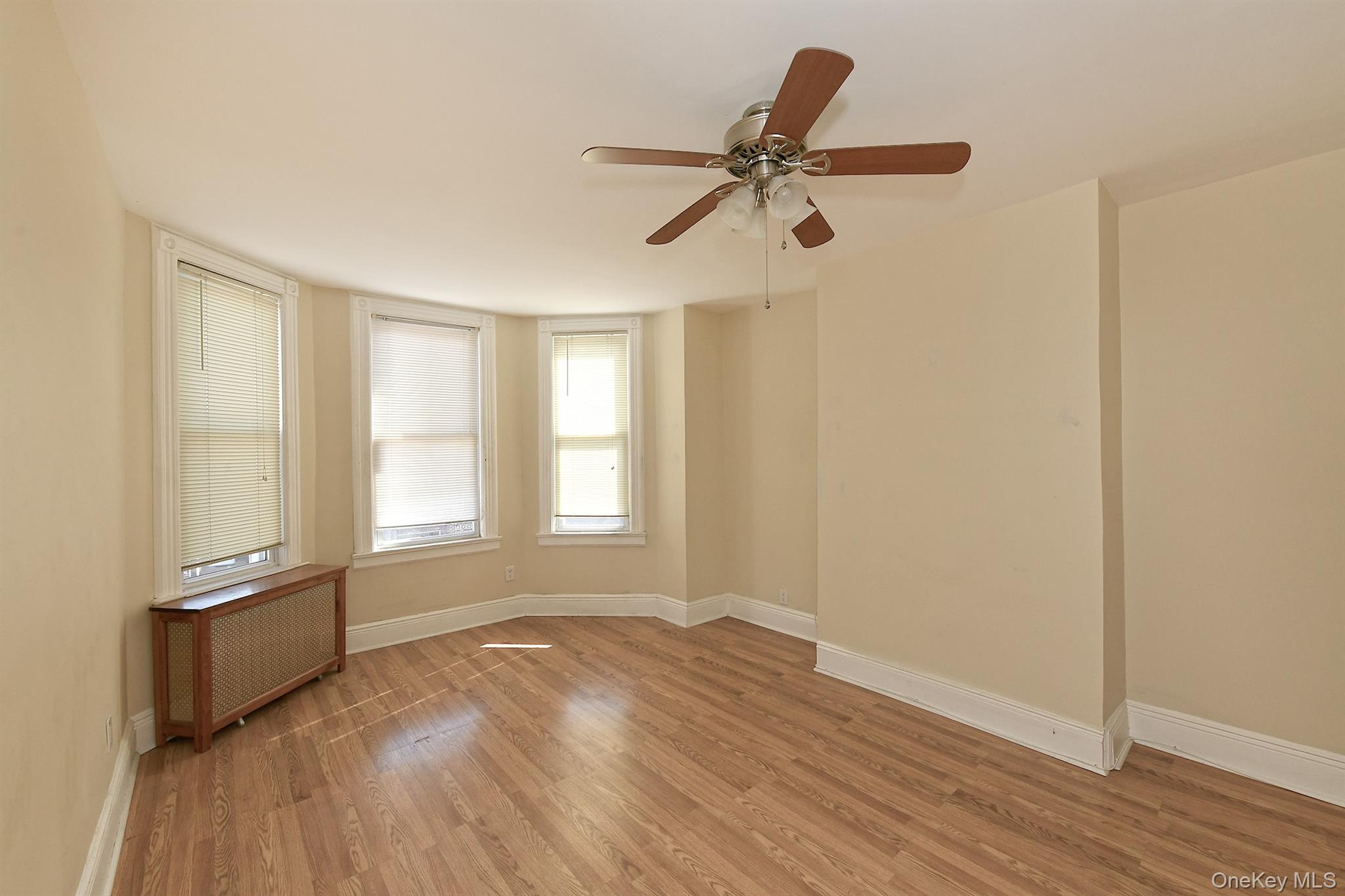 3094 47th Street Property Photo 9