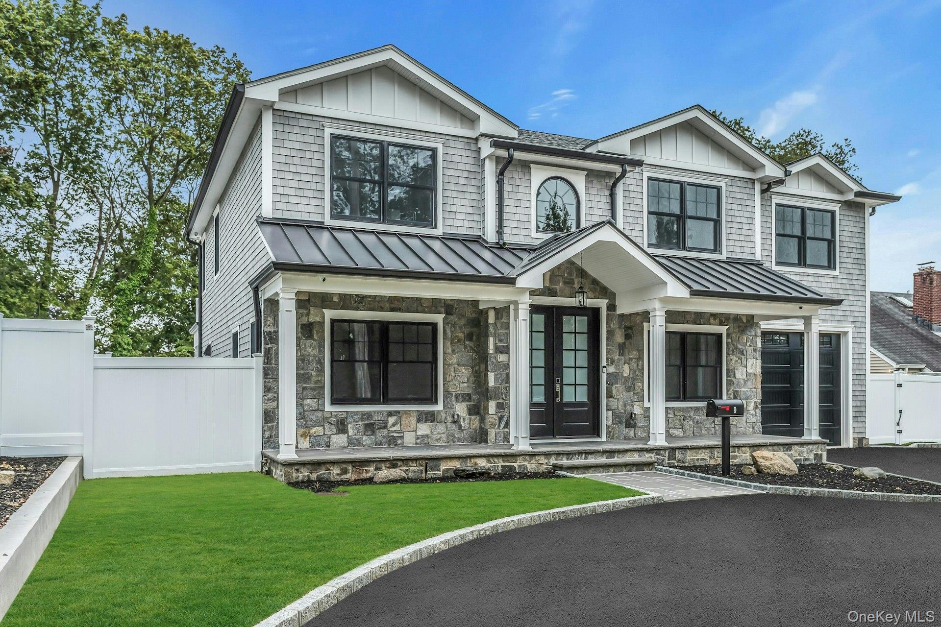 9 Hill Drive Property Photo 2