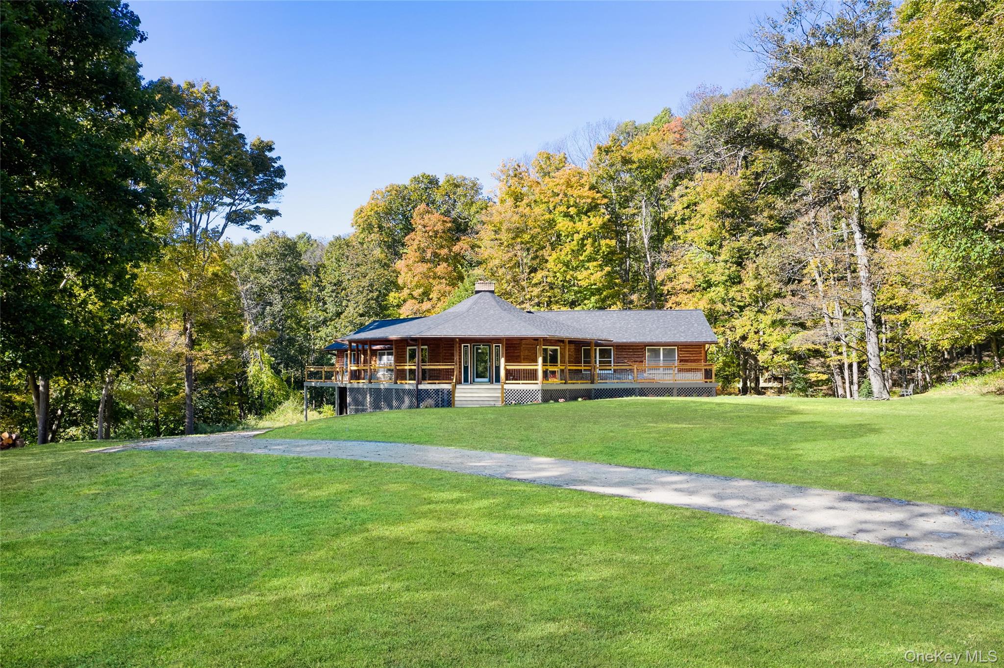 568 Oak Summit Road Property Photo 1