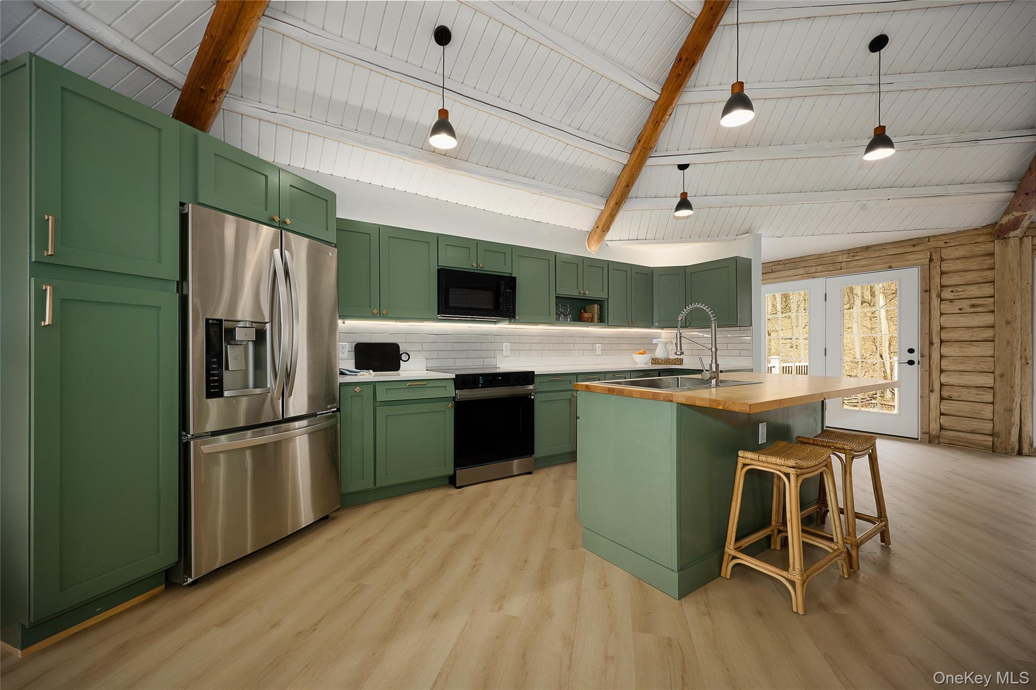 568 Oak Summit Road Property Photo 15
