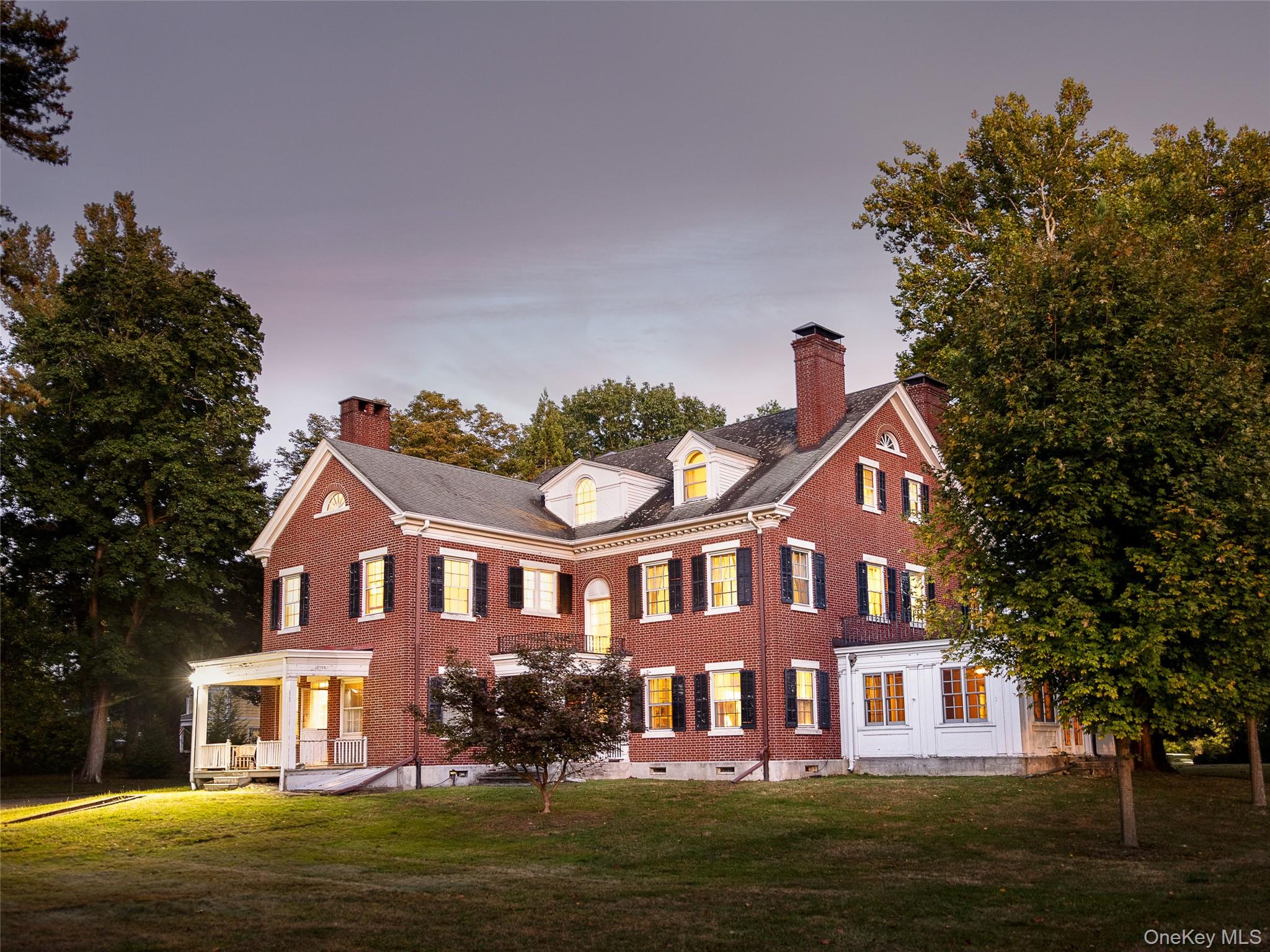 63 Colonial Avenue Property Photo 1