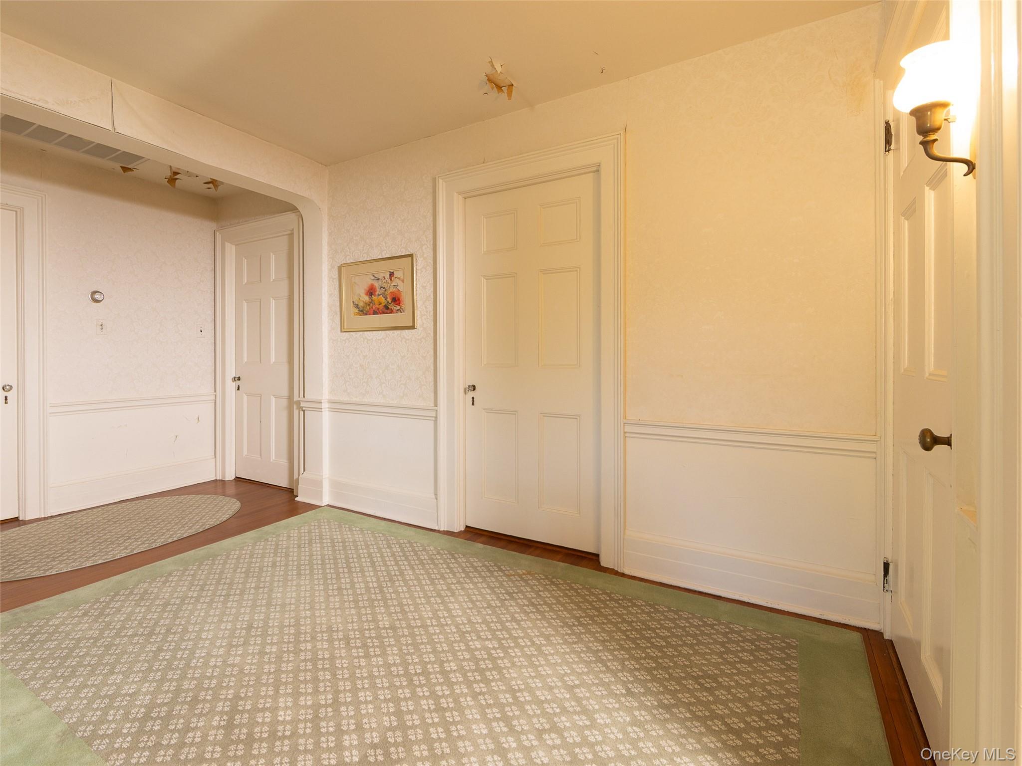 63 Colonial Avenue Property Photo 12