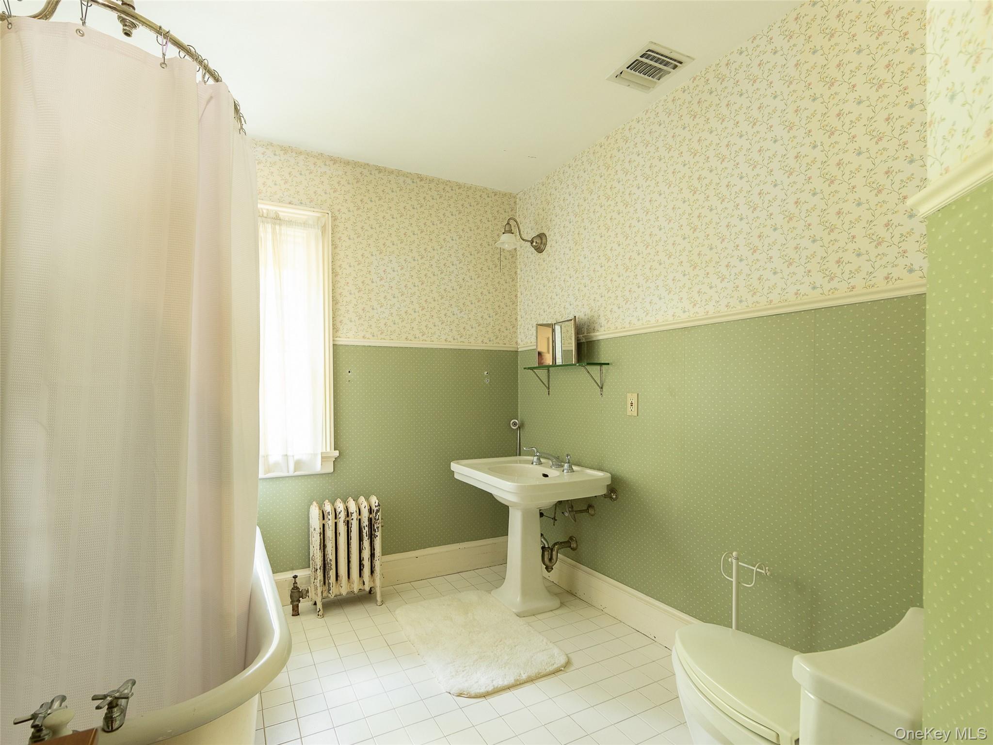 63 Colonial Avenue Property Photo 13