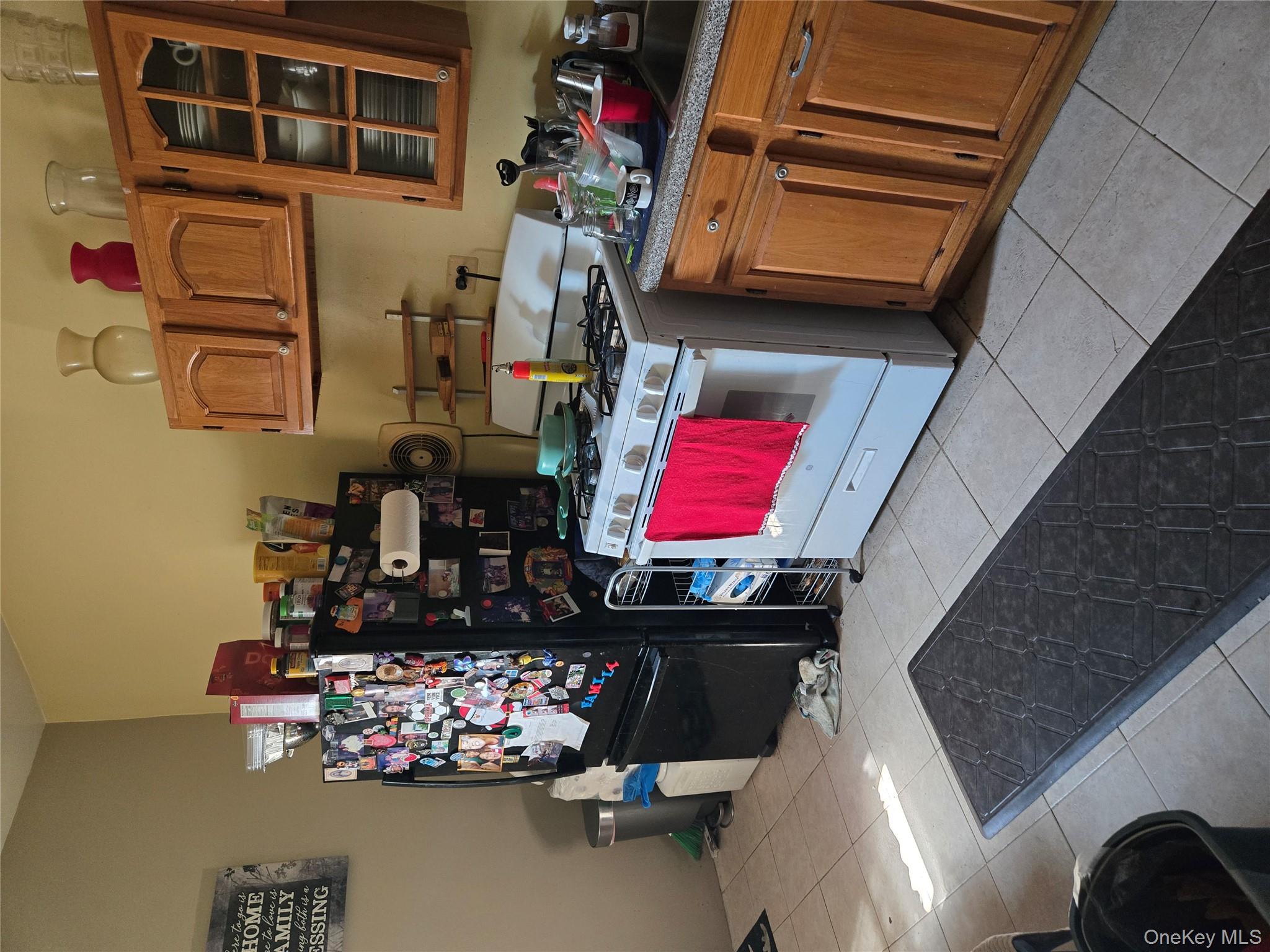 2348 Turnbull Avenue Property Photo 2