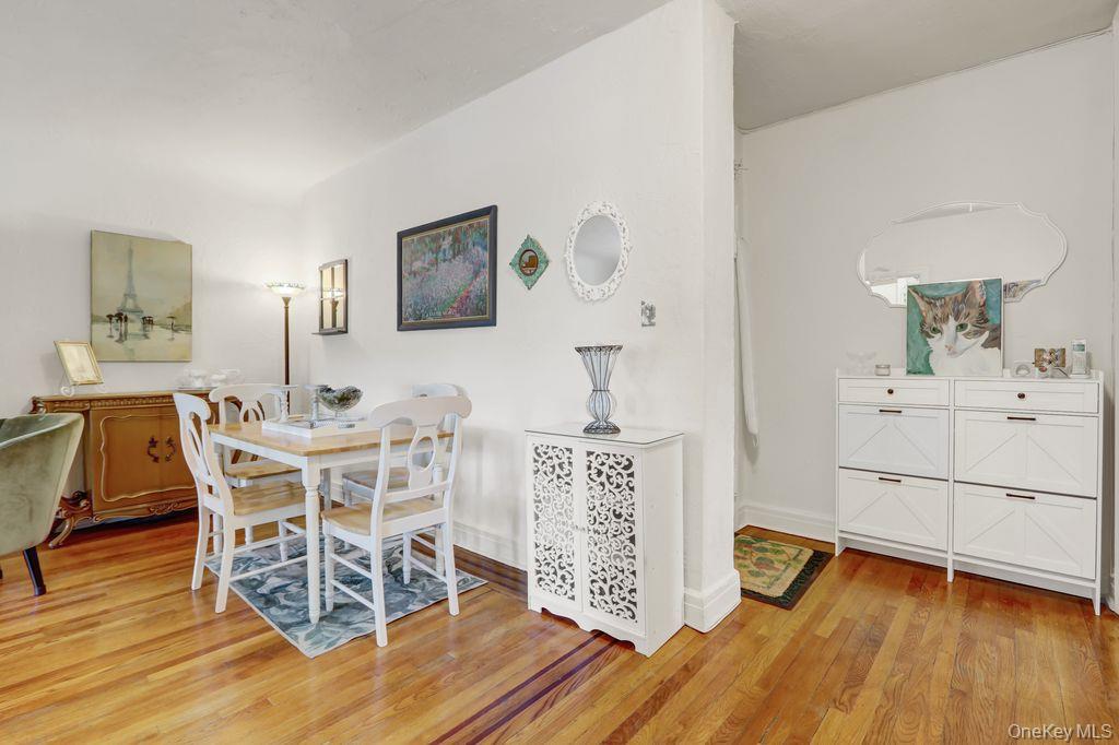 141 Woodmere Boulevard 6e Property Photo 6