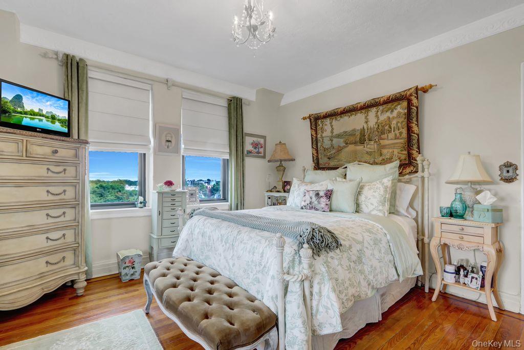 141 Woodmere Boulevard 6e Property Photo 11