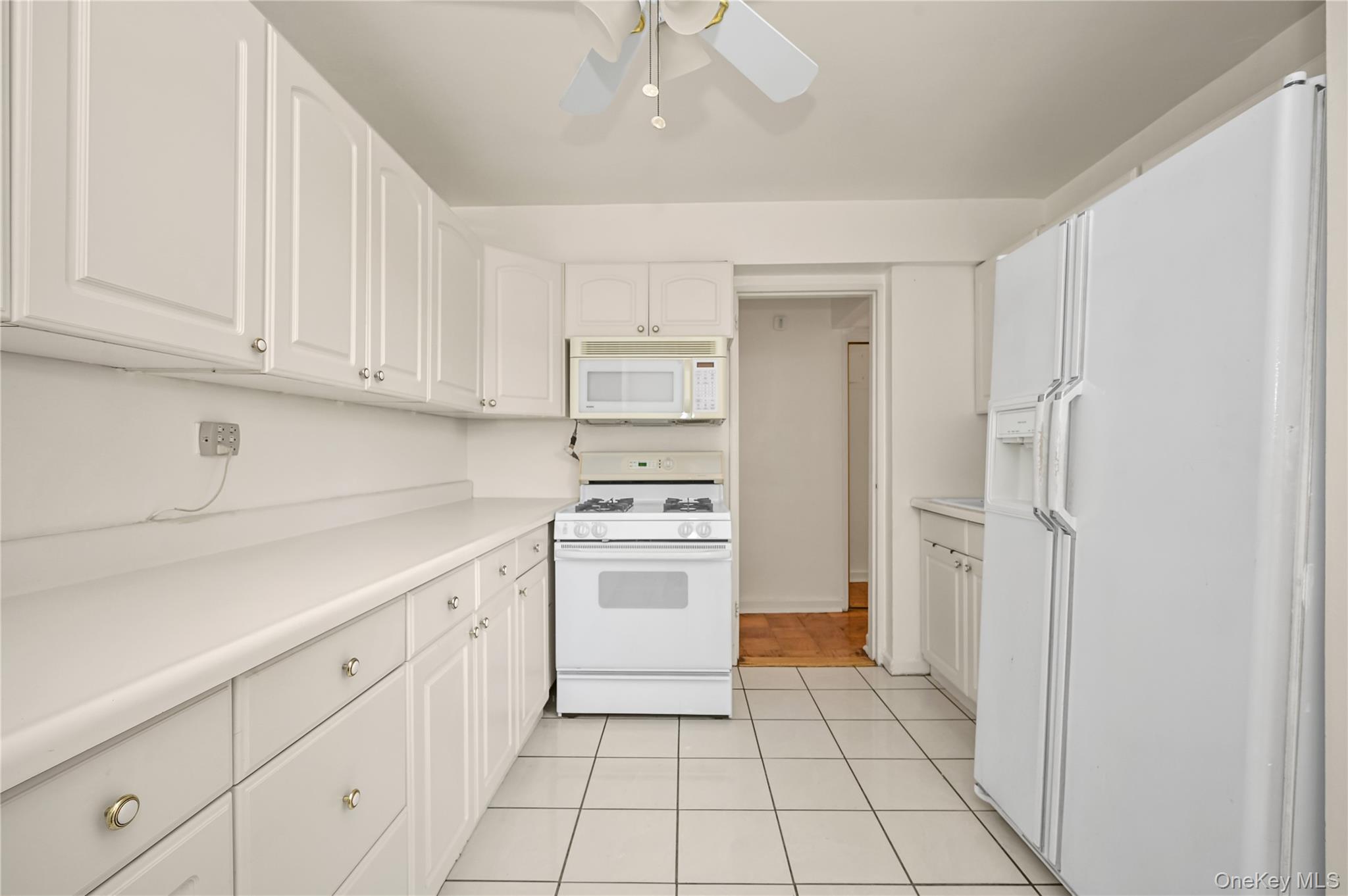 99-10 60ave 1e Property Photo 11