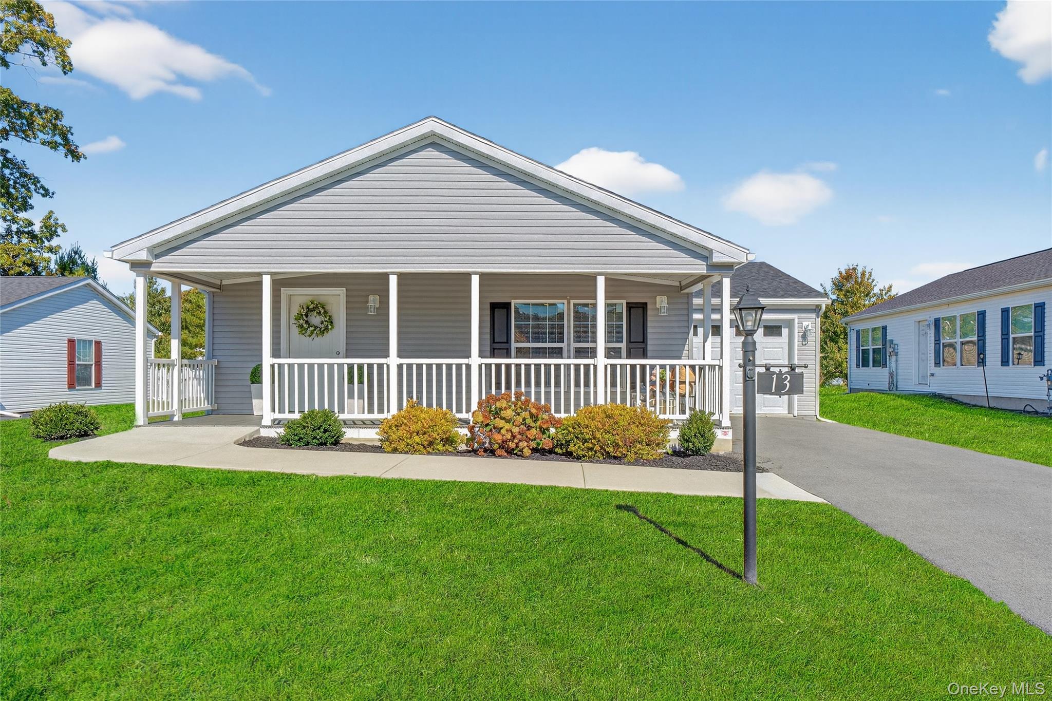 13 Orlando Drive Property Photo 1