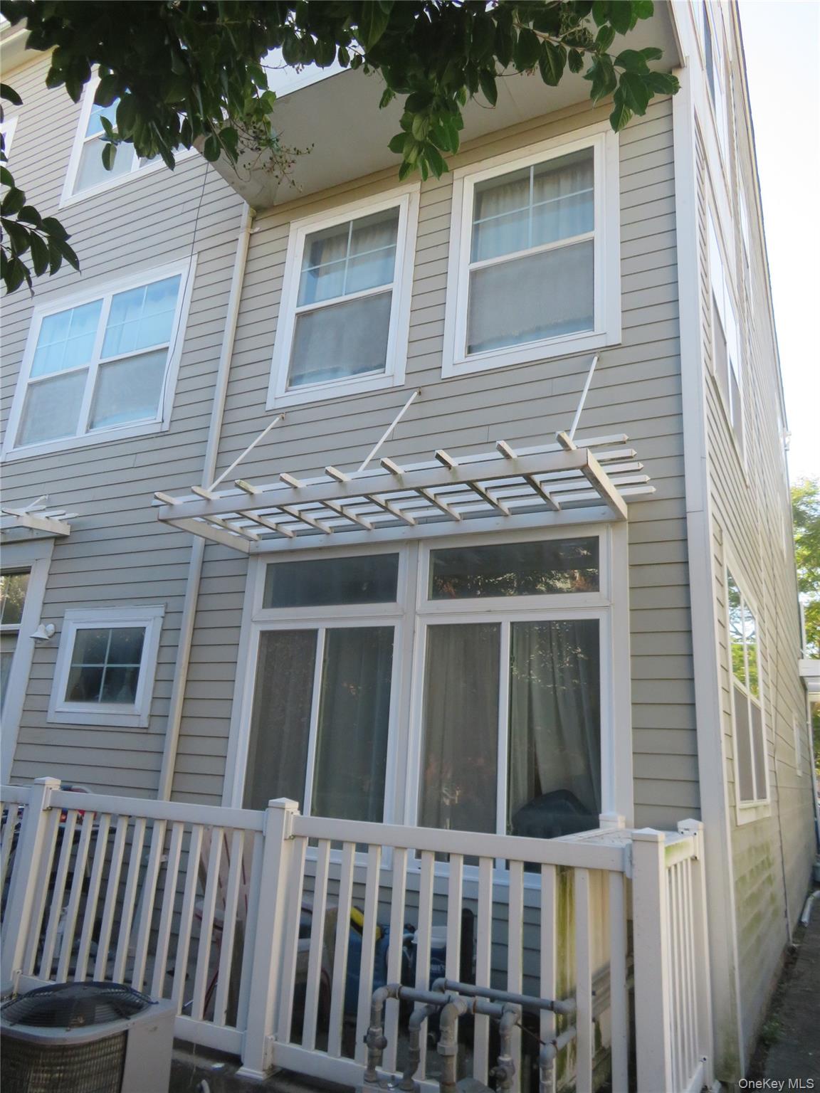 216 Beach 79th Street Property Photo 4