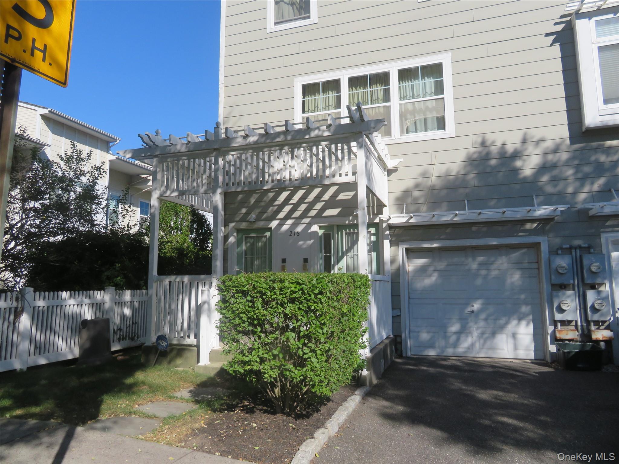 216 Beach 79th Street Property Photo 6