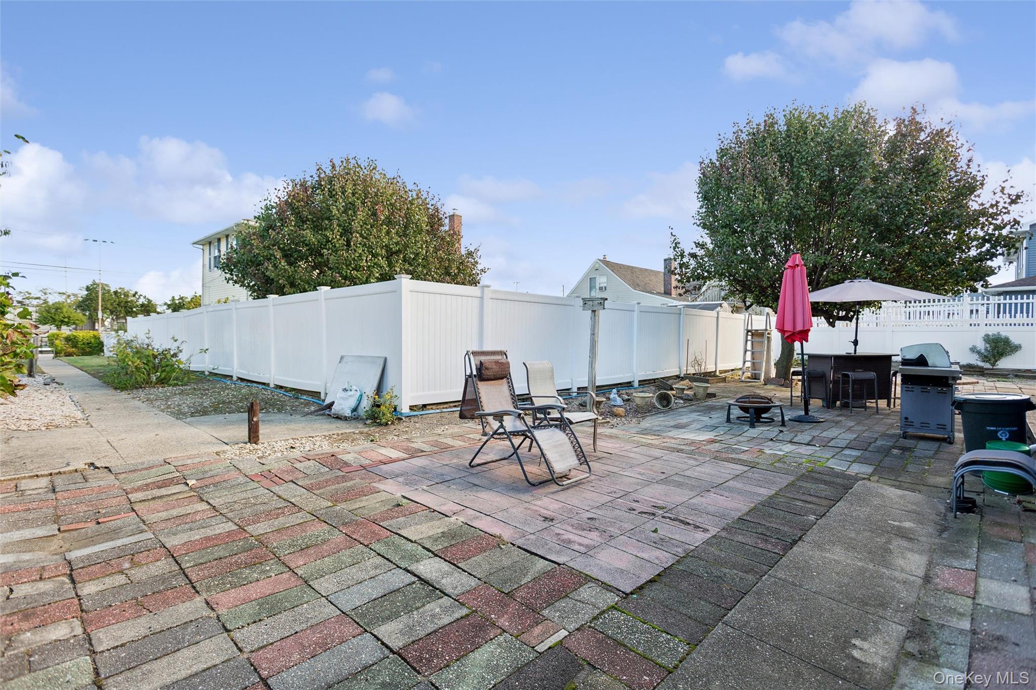 227 Sunset Avenue Property Photo 8