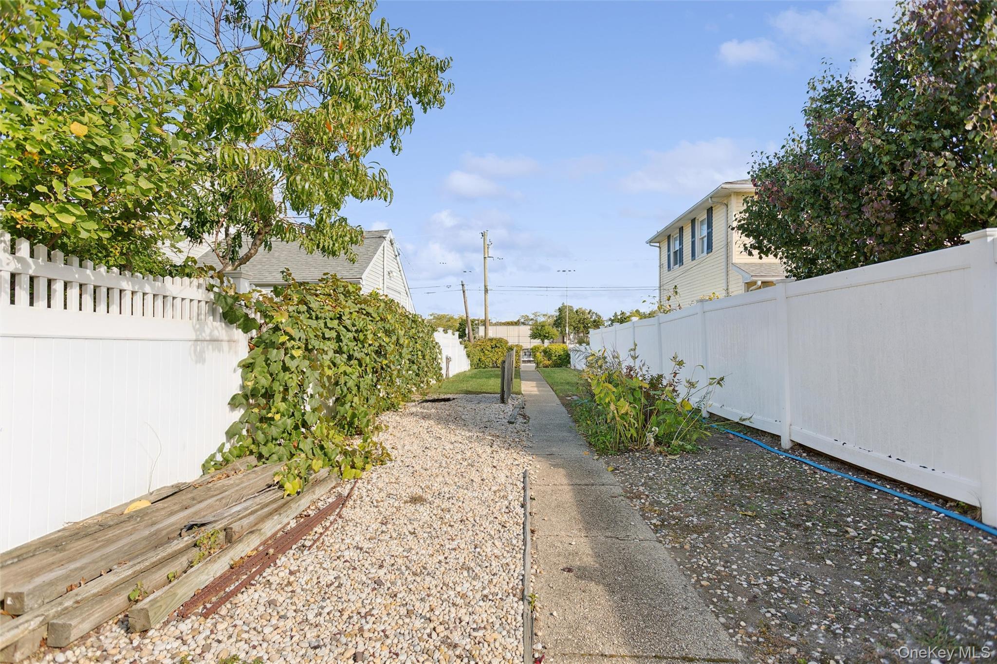 227 Sunset Avenue Property Photo 25