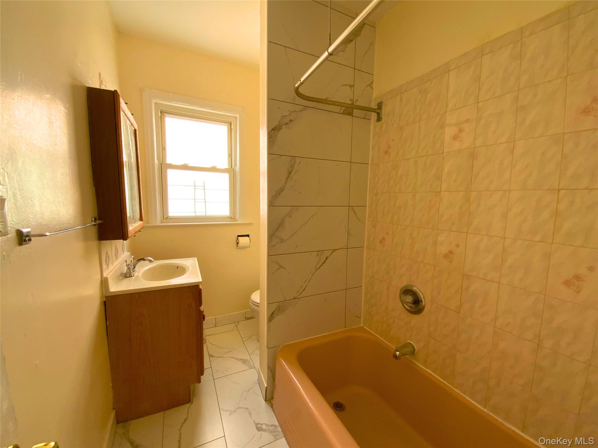 552 Beach 68th Street Property Photo 27