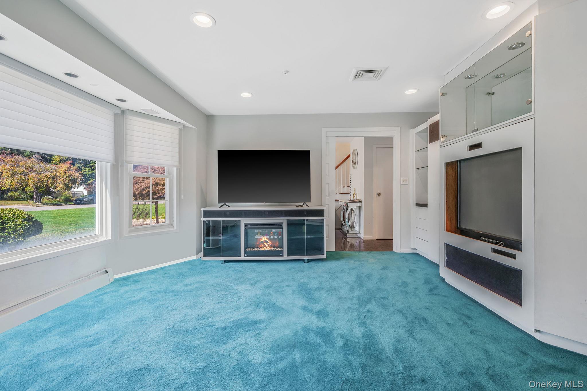 19 Dumond Place Property Photo 13