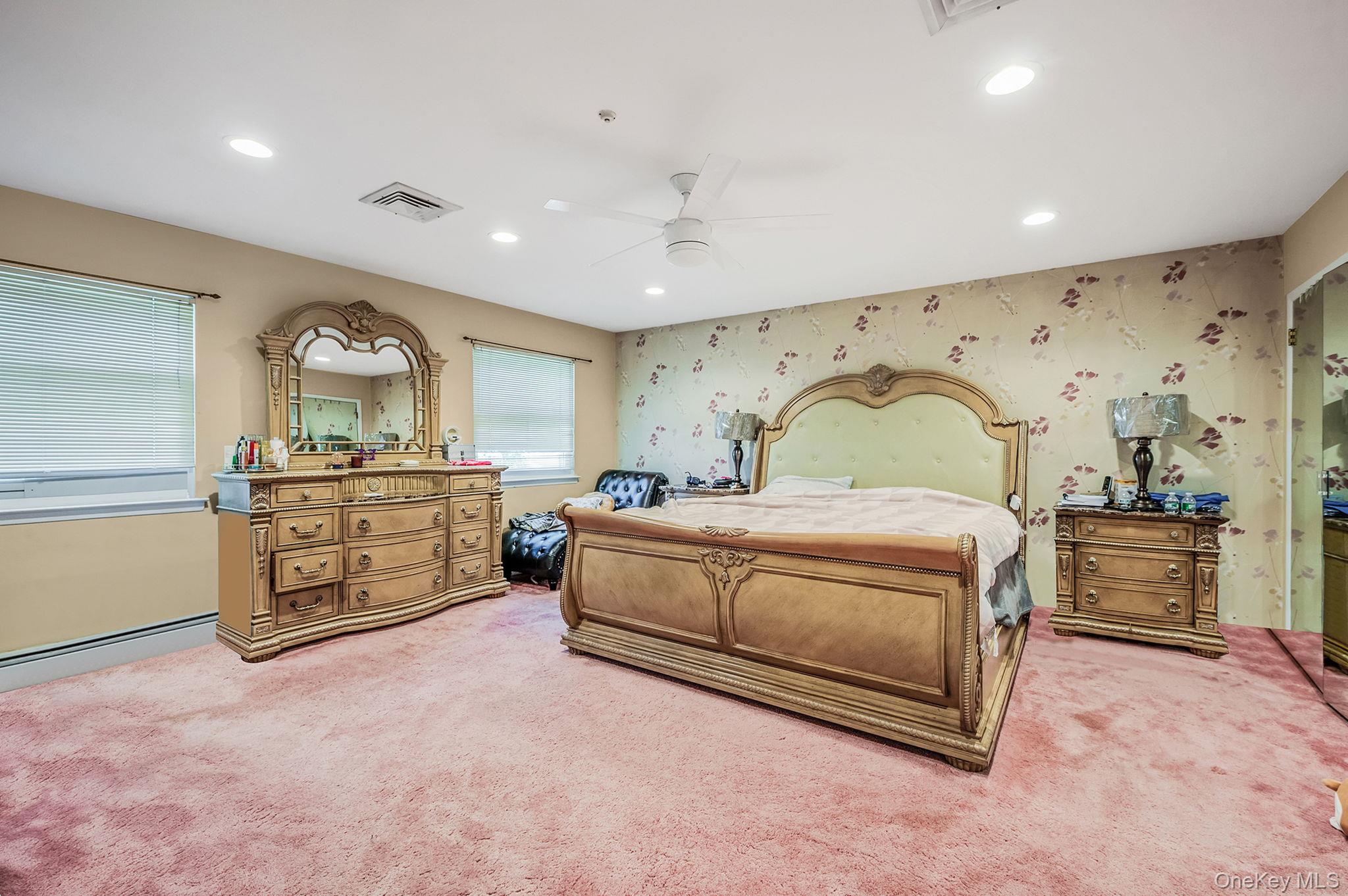 19 Dumond Place Property Photo 20