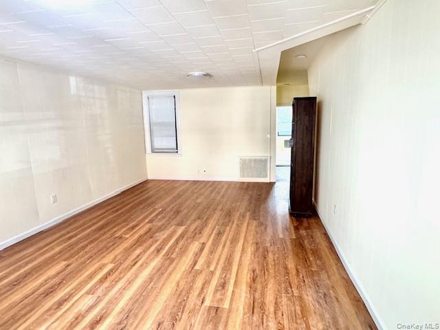 45-47 43 Street Property Photo 3
