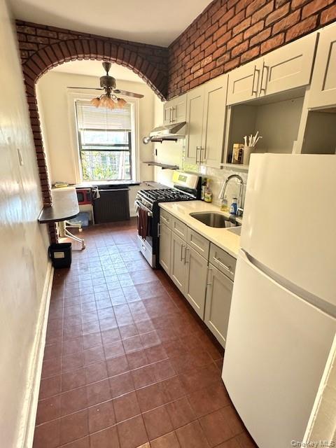 45-47 43 Street Property Photo 16
