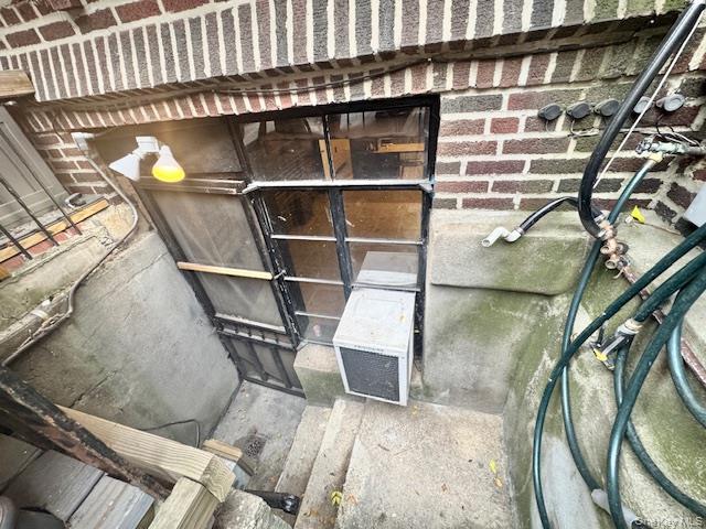 45-47 43 Street Property Photo 18