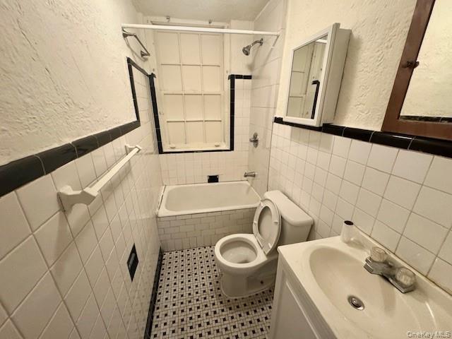 45-47 43 Street Property Photo 22
