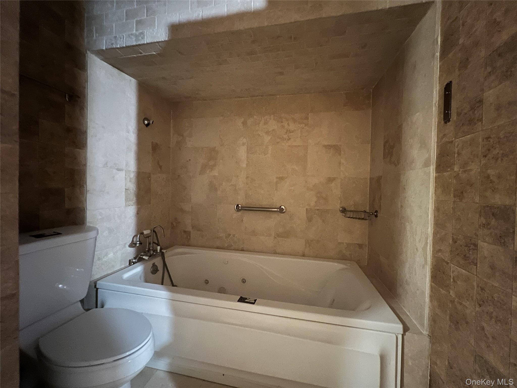 31 Bleakley Drive Property Photo 10