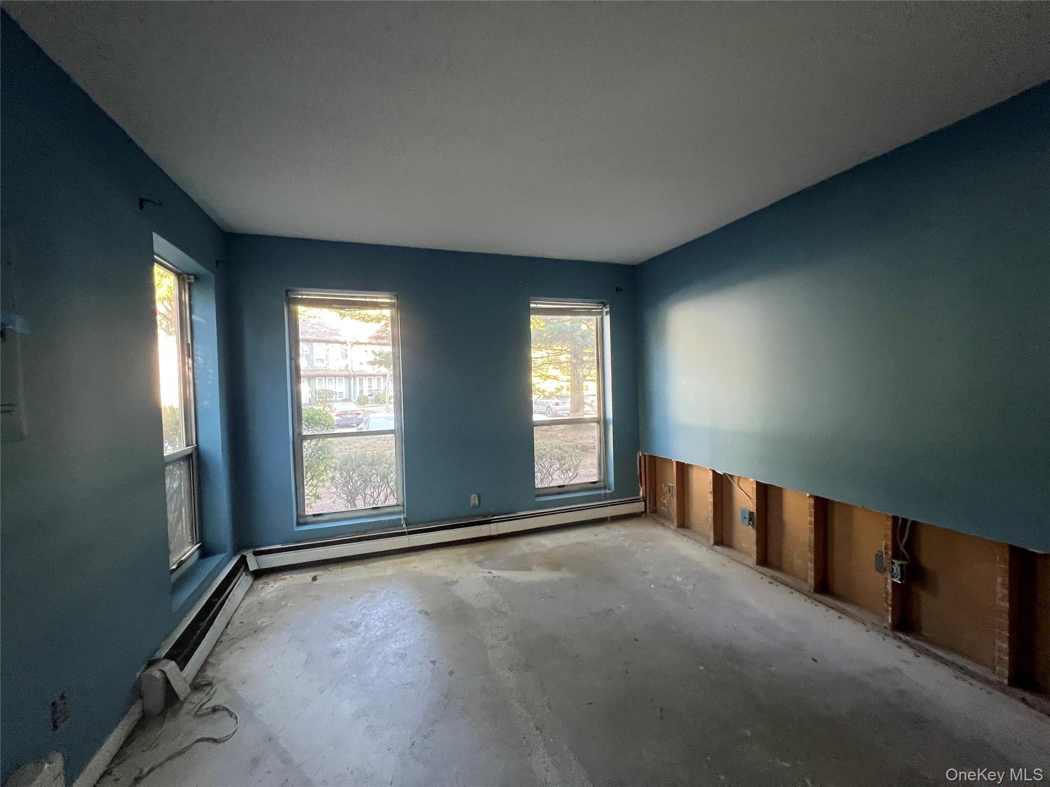 31 Bleakley Drive Property Photo 11