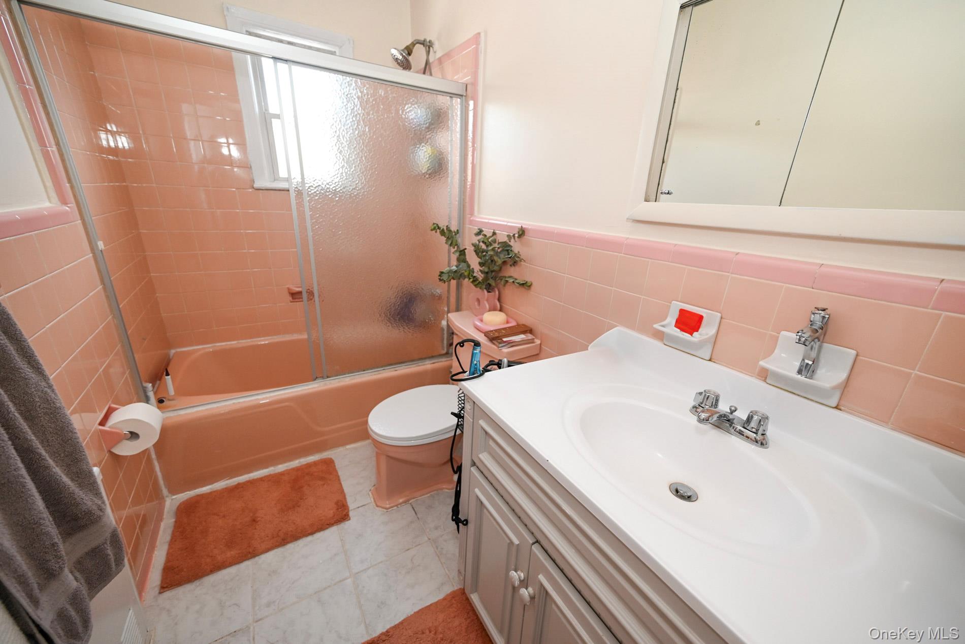 8223 Caldwell Avenue Property Photo 23