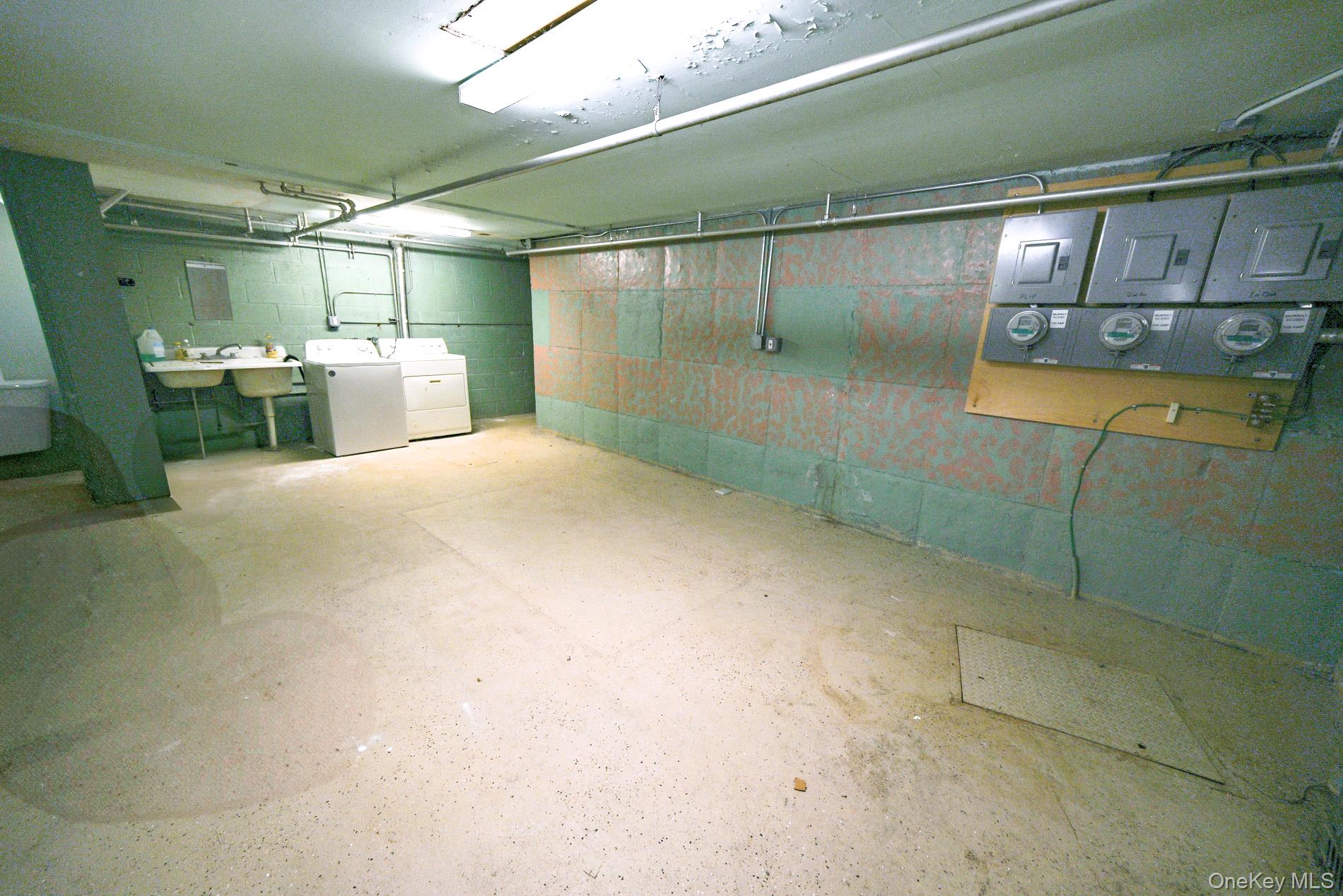 8223 Caldwell Avenue Property Photo 33